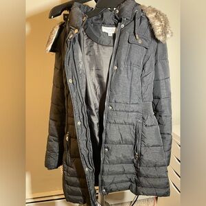 LAUNDRY by Shelli Segal - Gray Puffer Jacket with Faux Fur Trim - Size S